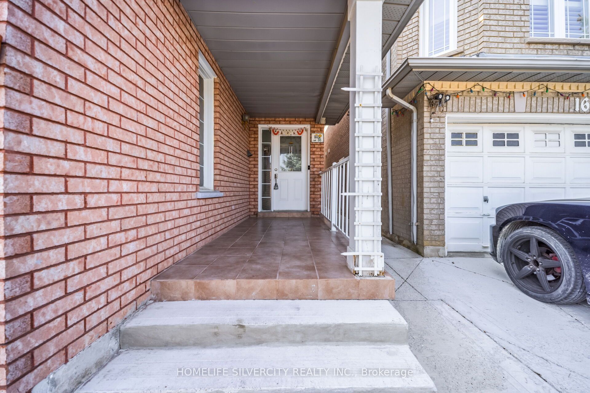 14 Sahara Trail, Brampton, ON L6R 1P2 photo 2