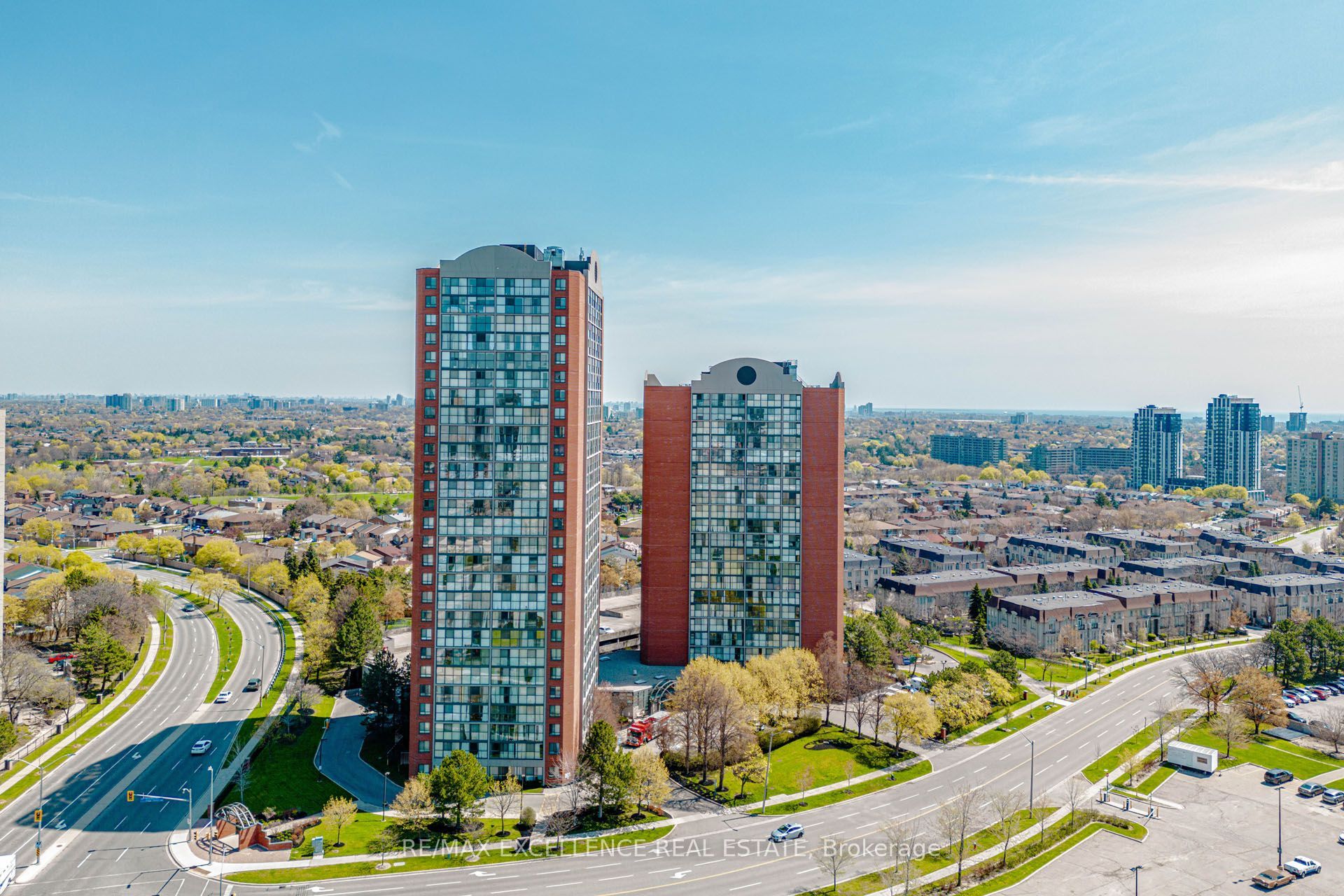 4205 Shipp Drive 202, Mississauga, ON L4Z 2Y9 photo 3