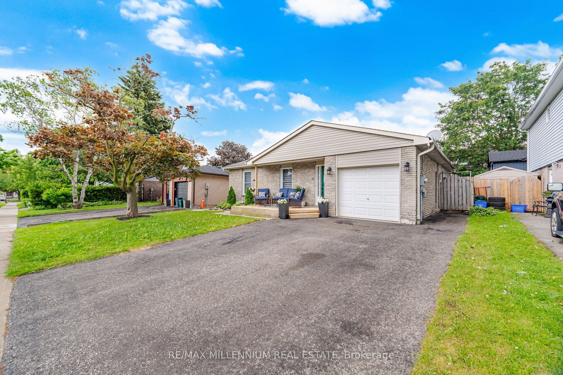 16 Brenda Boulevard, Orangeville, ON L9W 3L6 photo 3