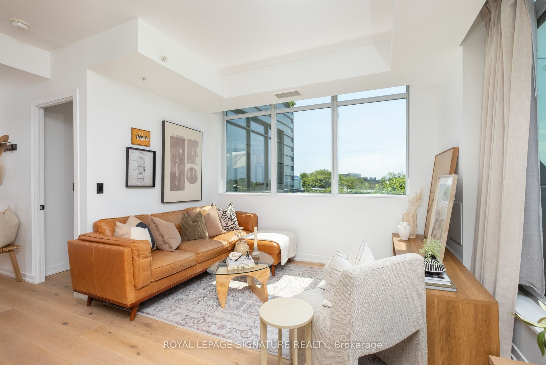 36 Howard Park Avenue 610, Toronto, ON M6R 0A5 photo 3