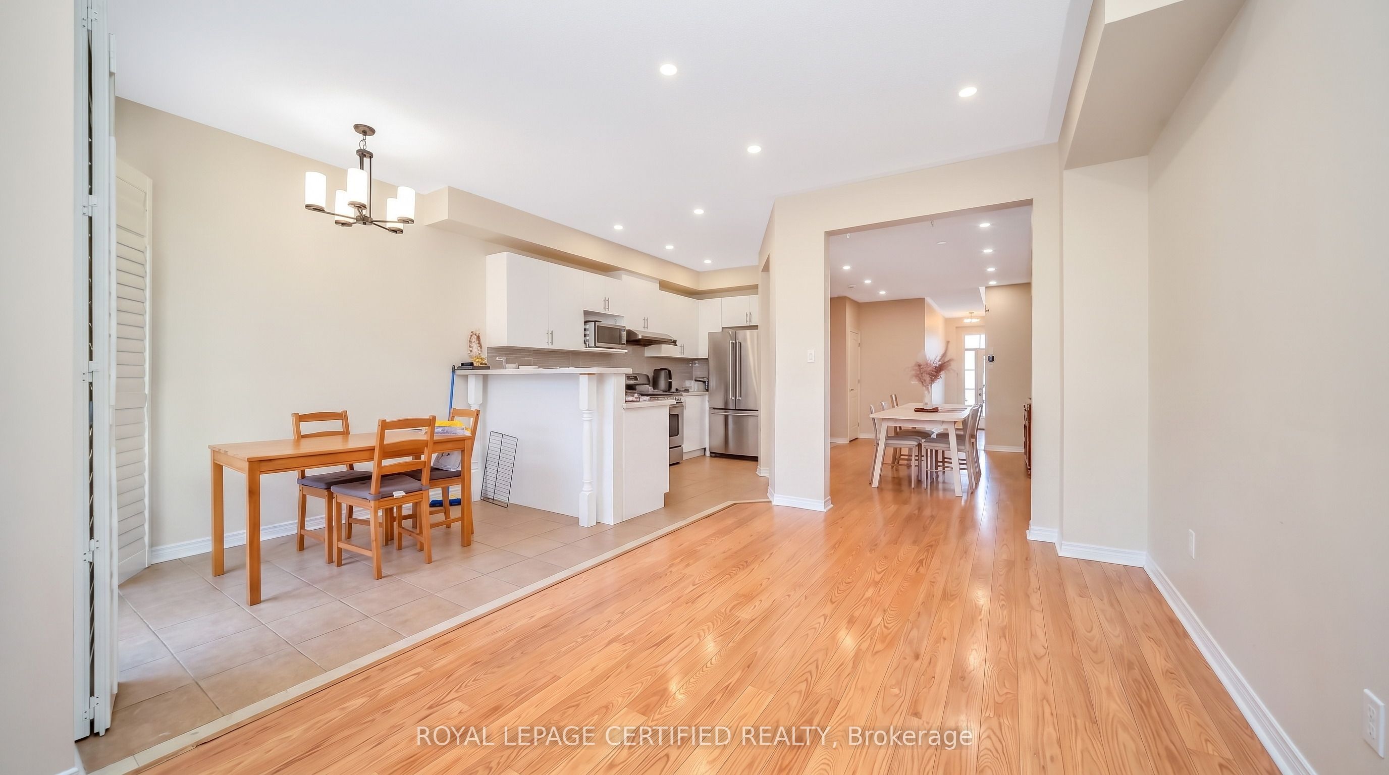 3274 Sunlight Street, Mississauga, ON L5M 0G7 photo 5