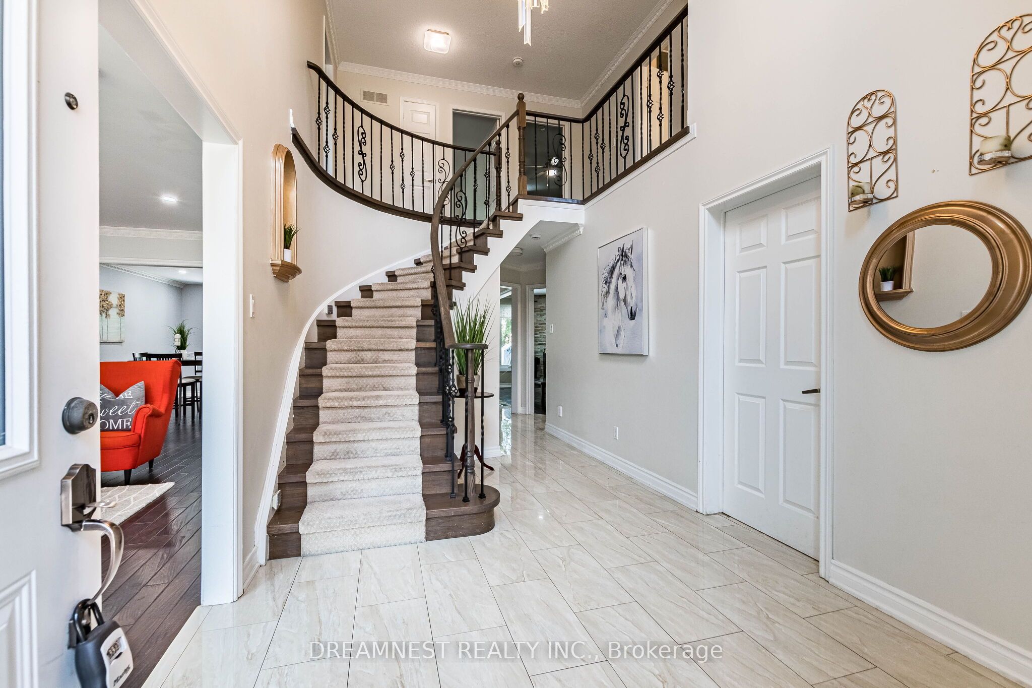 5959 Ladyburn Crescent, Mississauga, ON L5M 4V7 photo 4