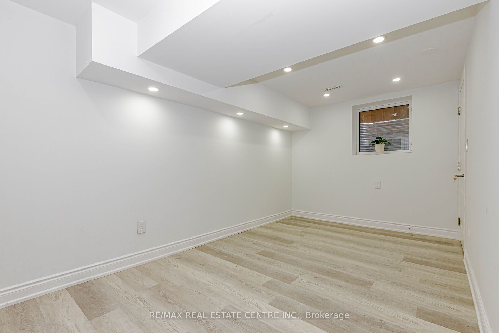 17 Scotia Drive #2, Brampton, ON L6Y 2W3 photo 5