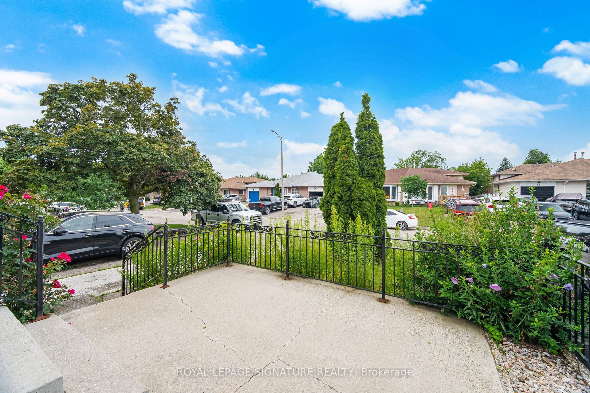 51 Wilton Drive, Brampton, ON L6W 2Z9 photo 3