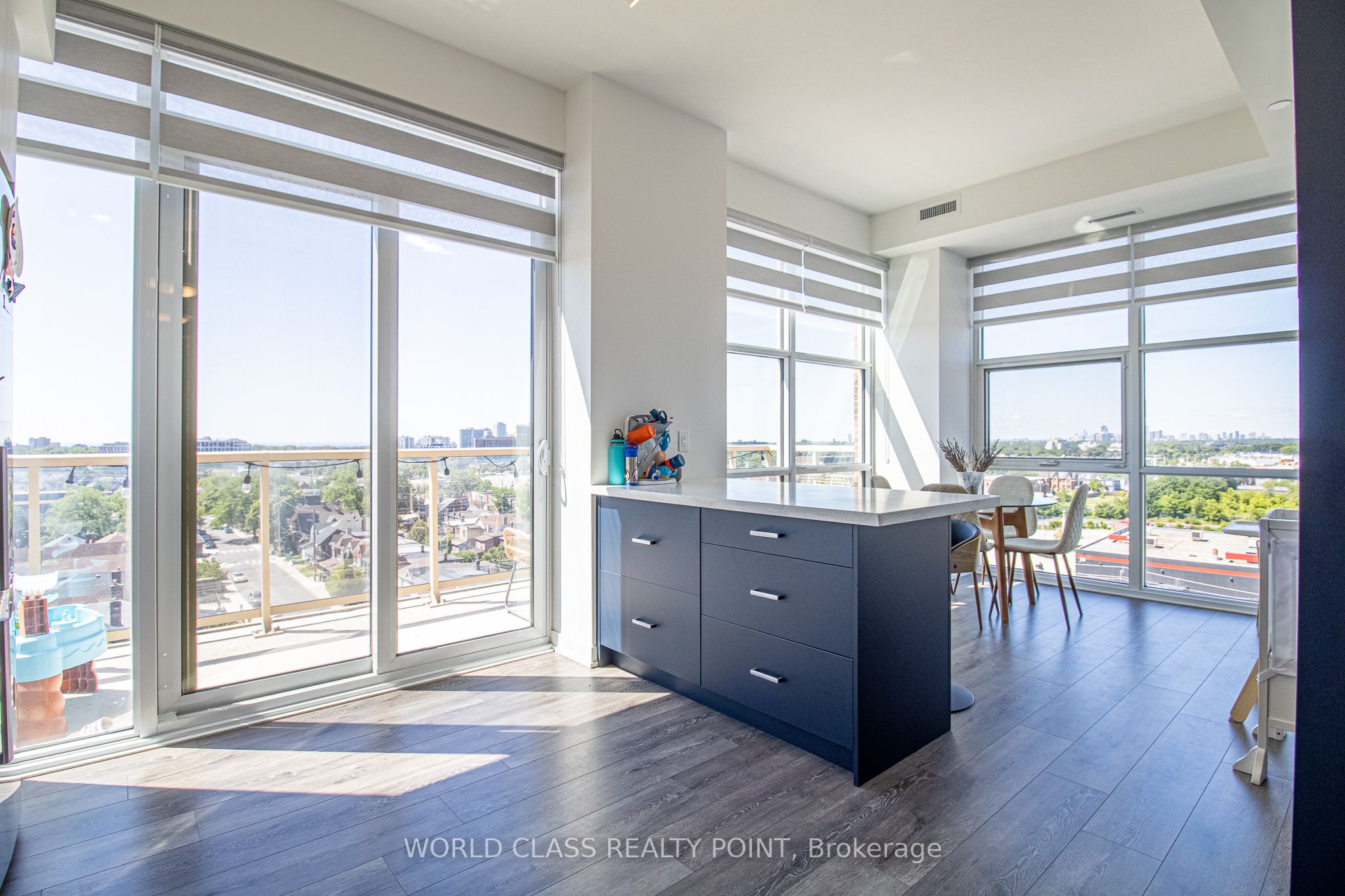 1787 St. Clair Avenue W 906, Toronto, ON M6N 1J3 photo 2