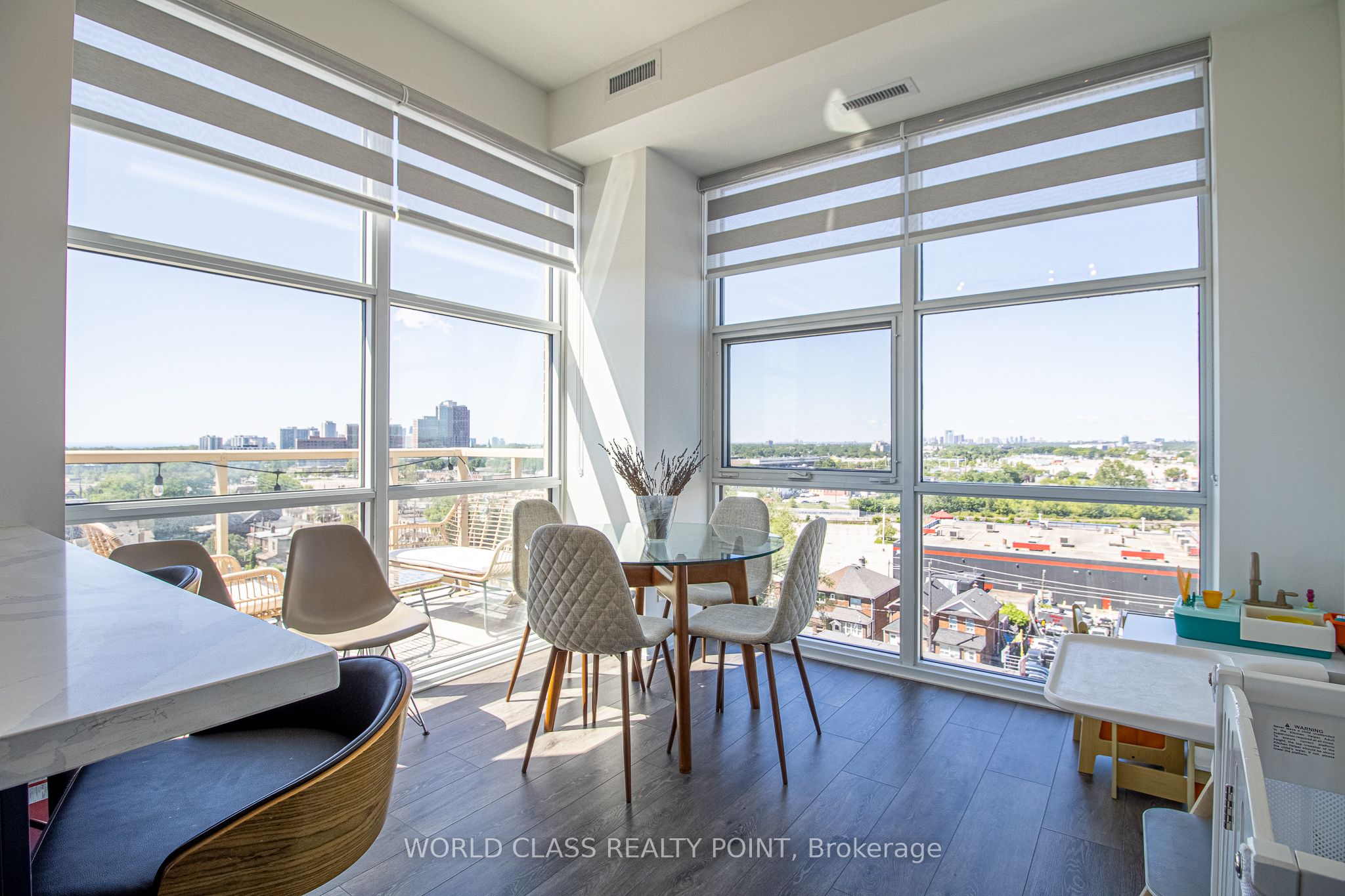 1787 St. Clair Avenue W 906, Toronto, ON M6N 1J3 photo 3