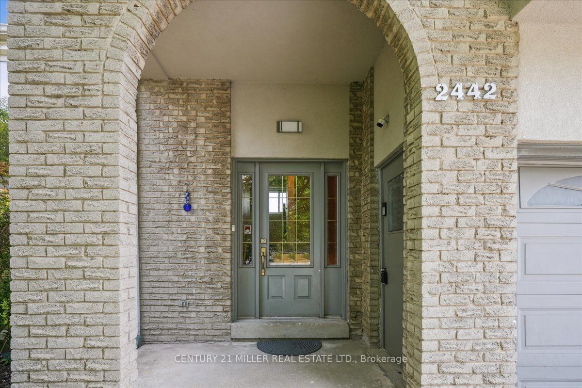 2442 Woburn Crescent, Oakville, ON L6L 5E9 photo 5