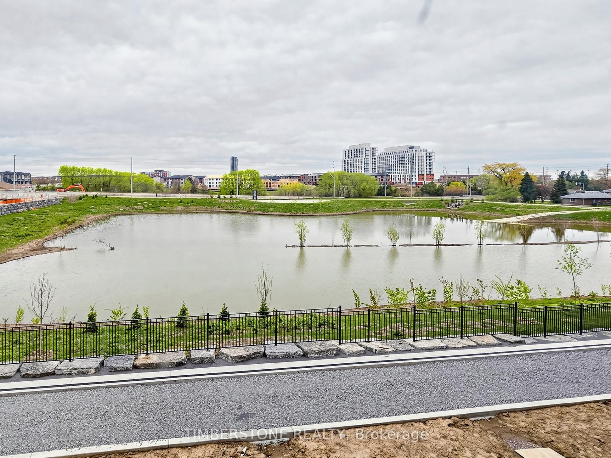 108 Arnold Circle, Brampton, ON L7A 5M2 photo 5