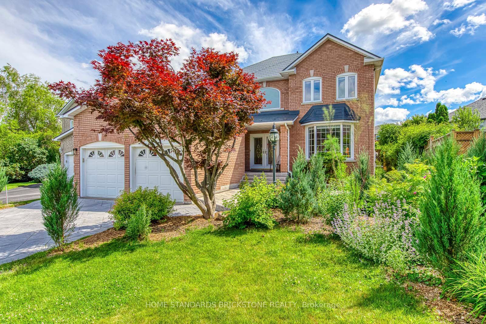 15 Samuel Crescent, Halton Hills, ON L7G 5J2 photo 2