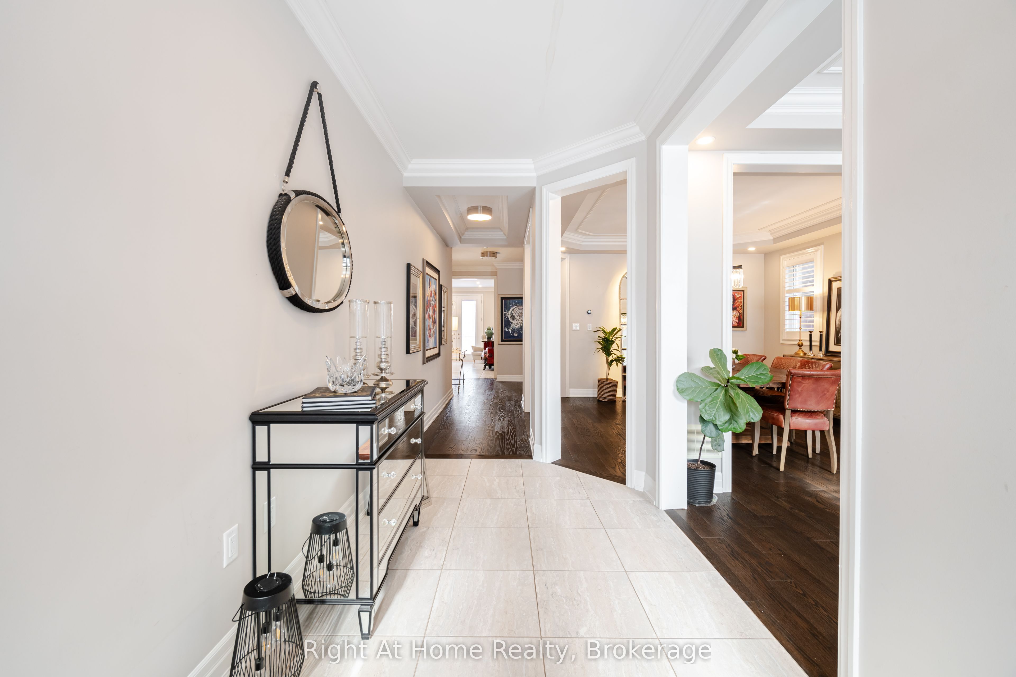 3318 Charles Biggar Drive, Oakville, ON L6M 1P7 photo 5