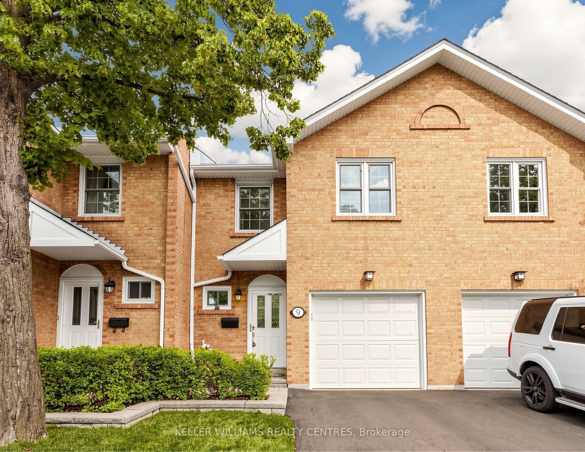 1951 Rathburn Road E 9, Mississauga, ON L4W 2N9 photo 4