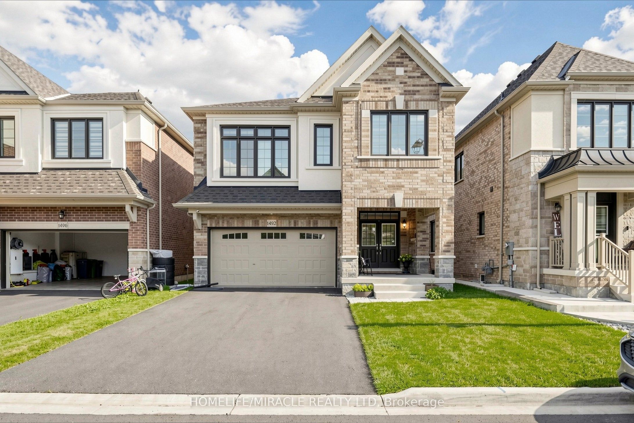 1492 Kitchen Court, Milton, ON L9E 1Y8 photo 2