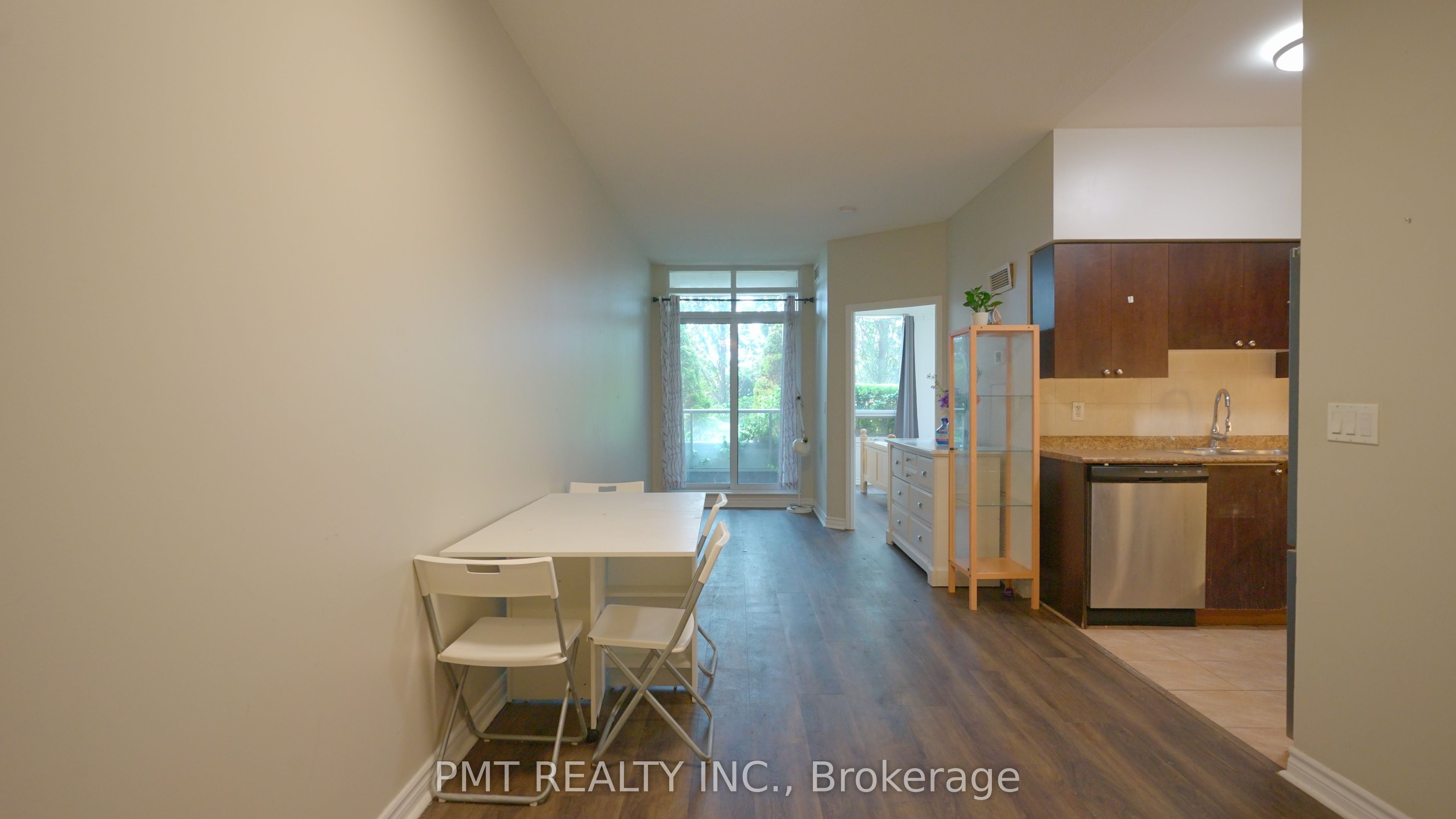 388 Prince Of Wales Drive 305, Mississauga, ON L5B 0A1 photo 3