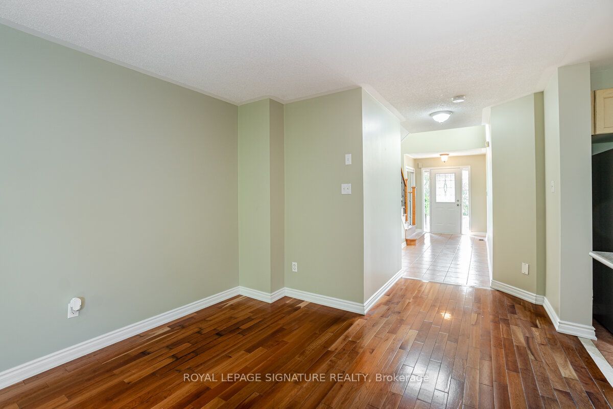 5135 Falconcrest Drive, Burlington, ON L7L 6K4 photo 5
