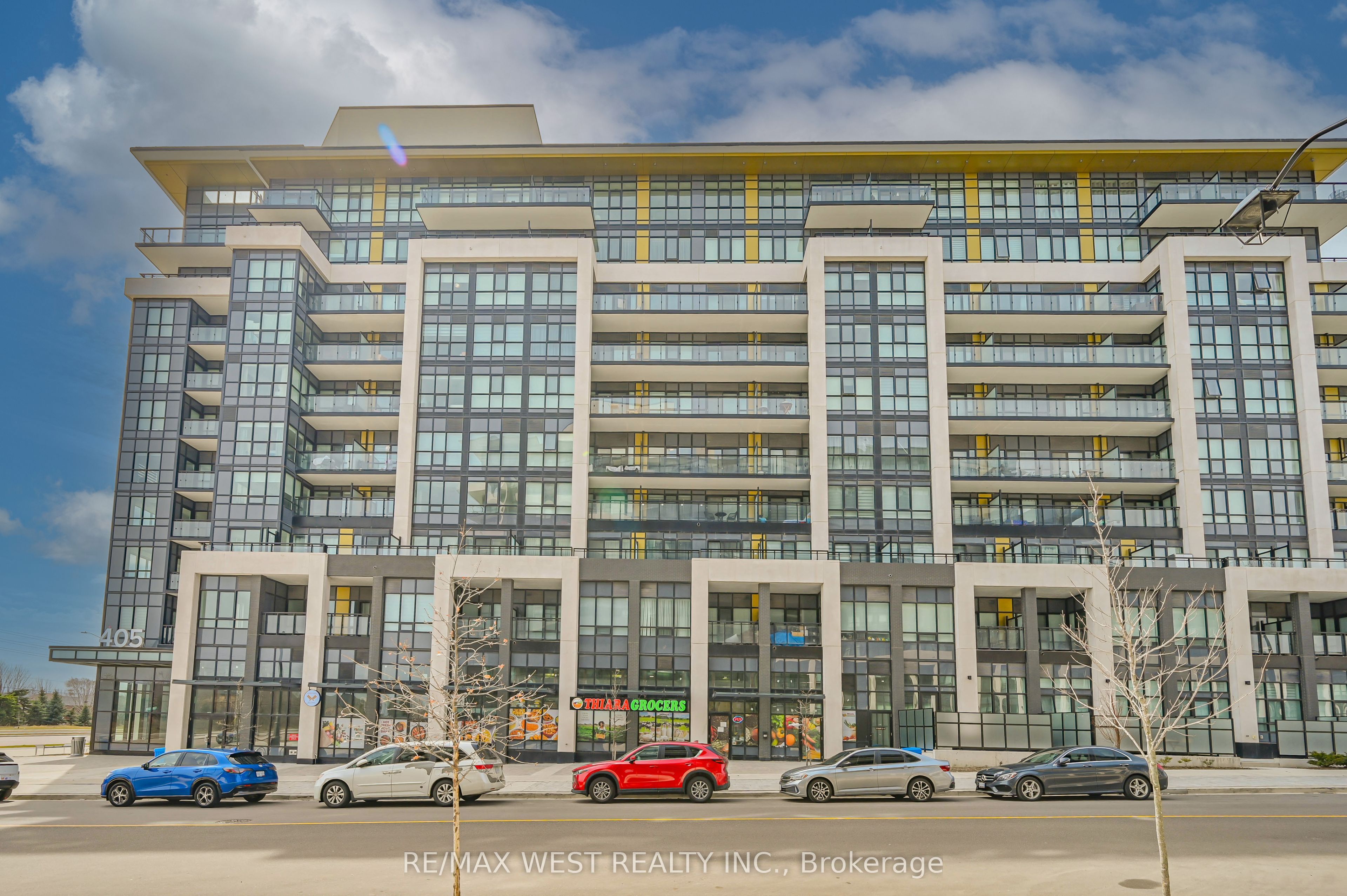 405 Dundas Street 421, Oakville, ON L6M 5P9 photo 4