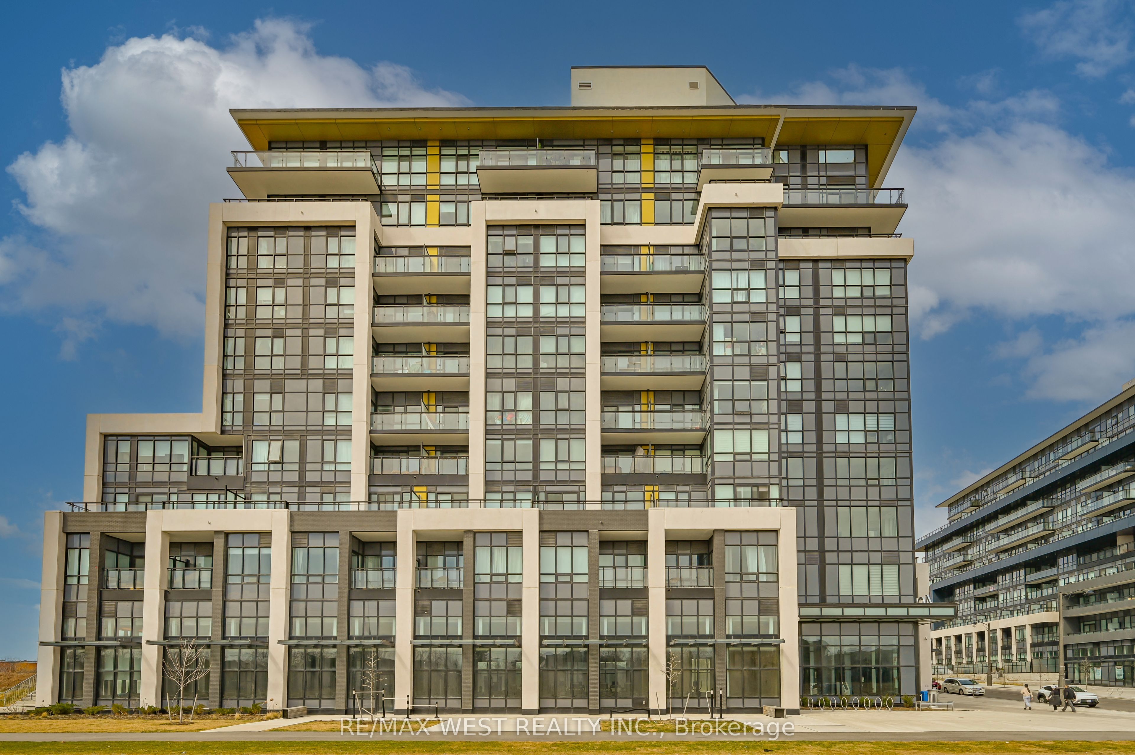 405 Dundas Street 421, Oakville, ON L6M 5P9 photo 5