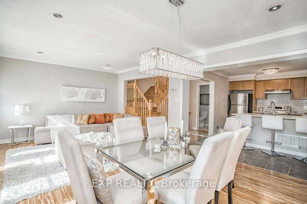 945 Sprague Place, Milton, ON L9T 0K6 photo 4