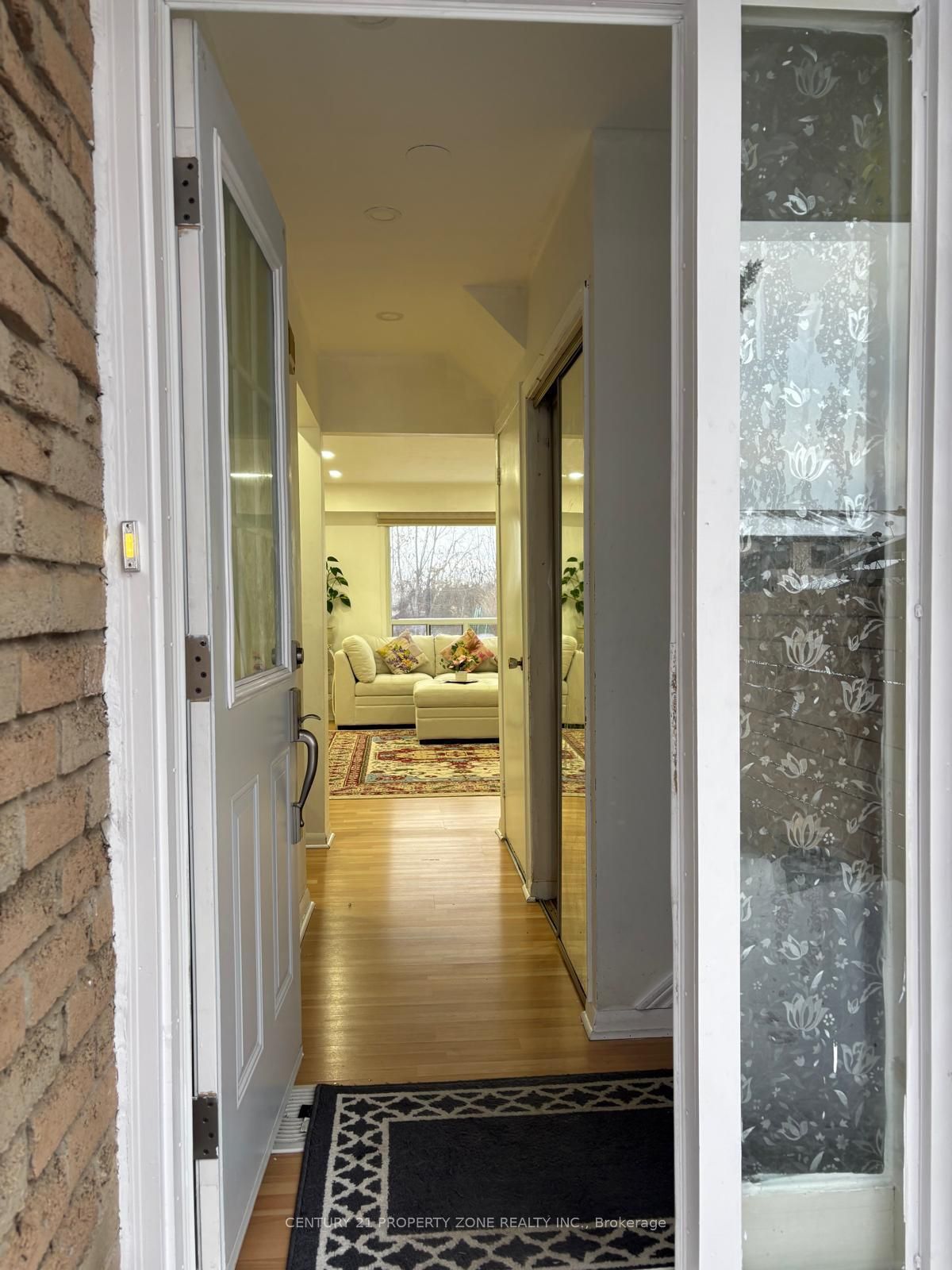 244 Royal Salisbury Way, Brampton, ON L6V 3H4 photo 3