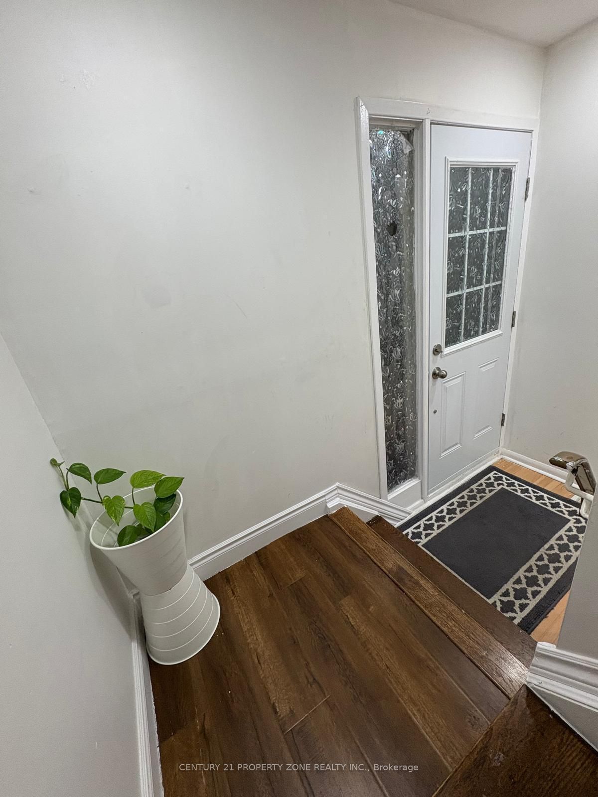 244 Royal Salisbury Way, Brampton, ON L6V 3H4 photo 4