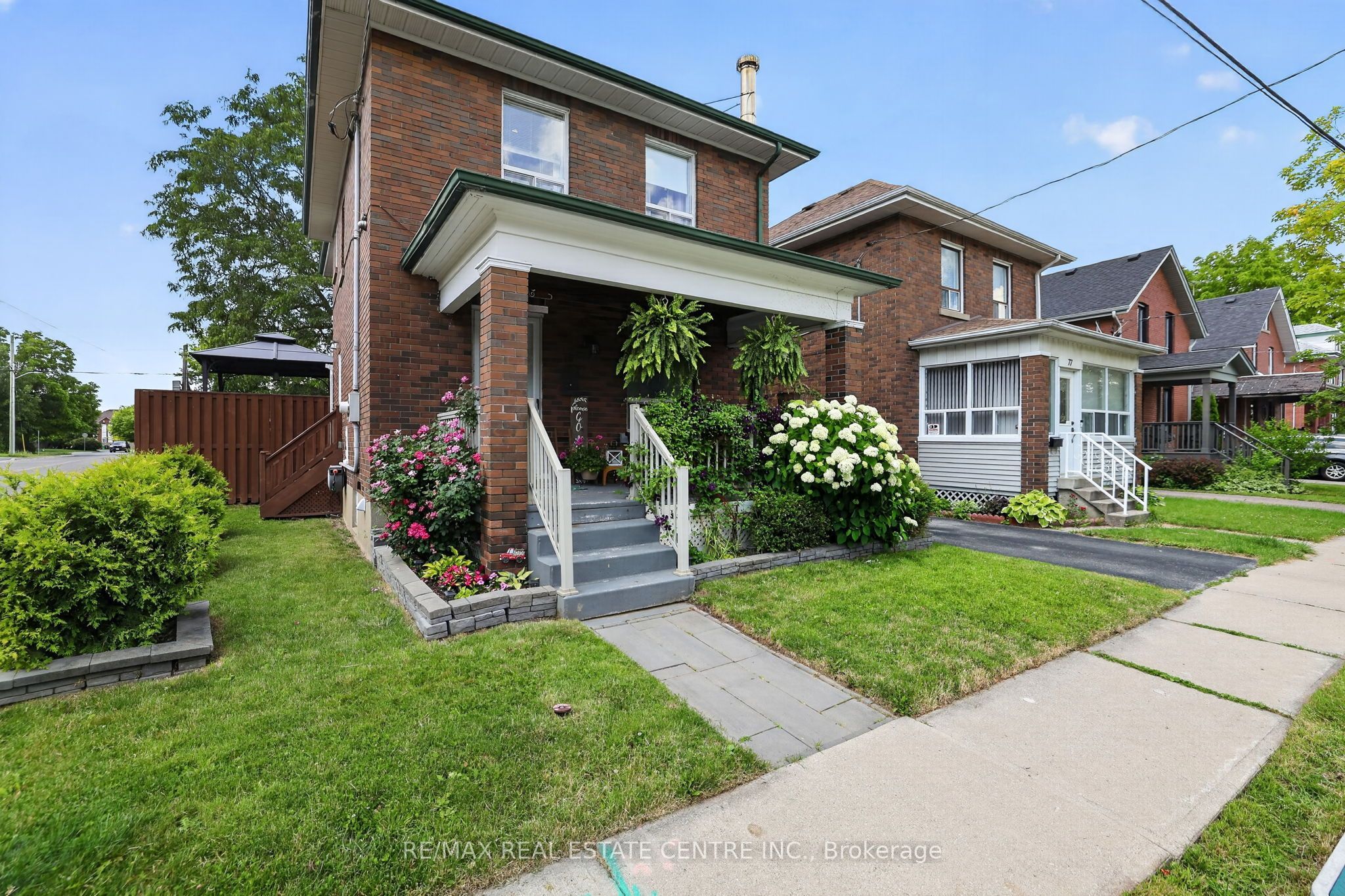 75 West Street W, Brampton, ON L6X 1W1 photo 2