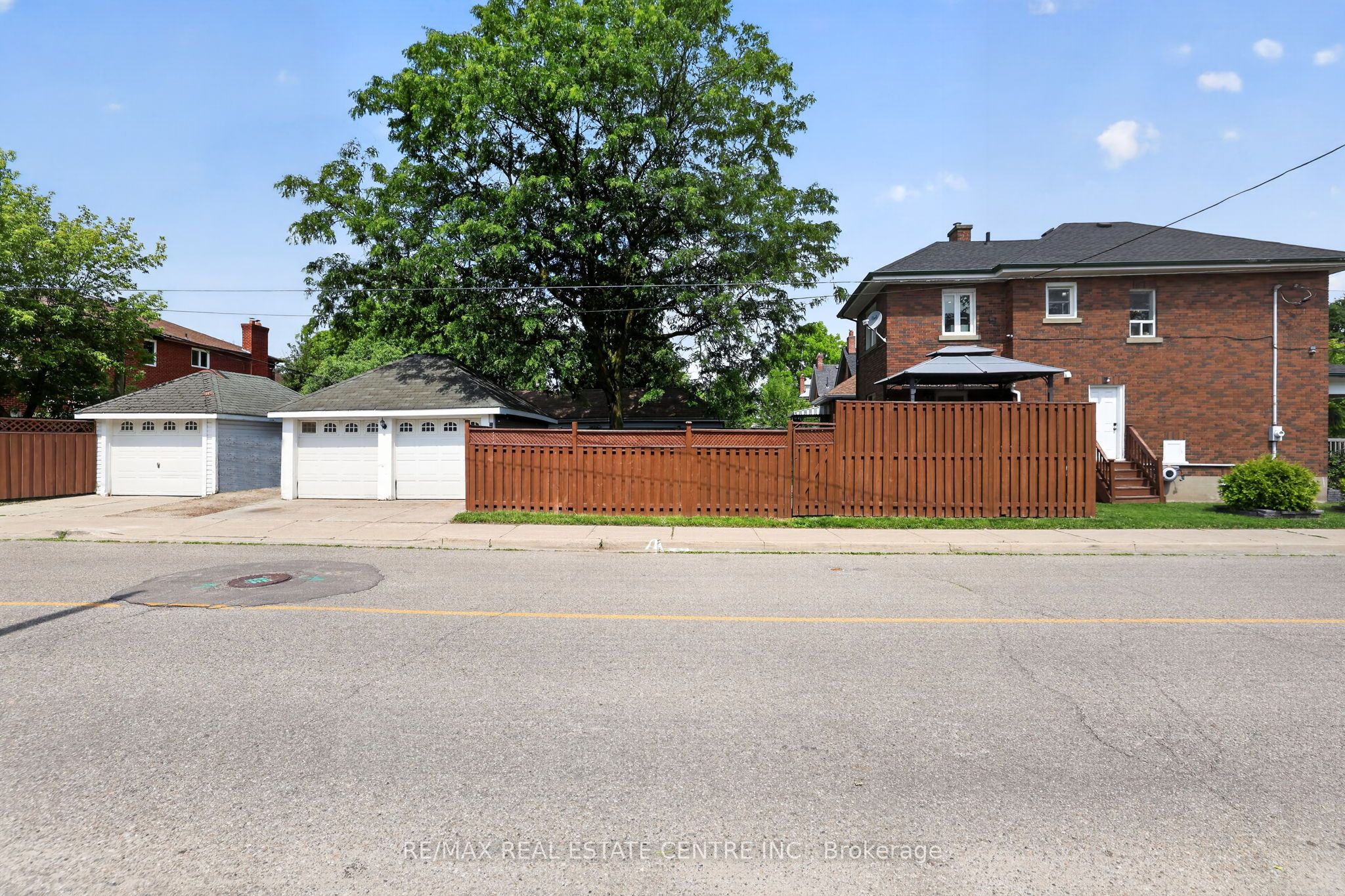 75 West Street W, Brampton, ON L6X 1W1 photo 4