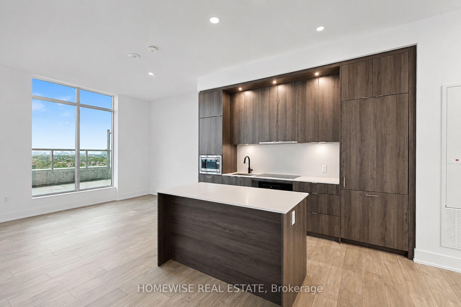 858 Dupont Street PH28, Toronto, ON M6G 0C1 photo 3