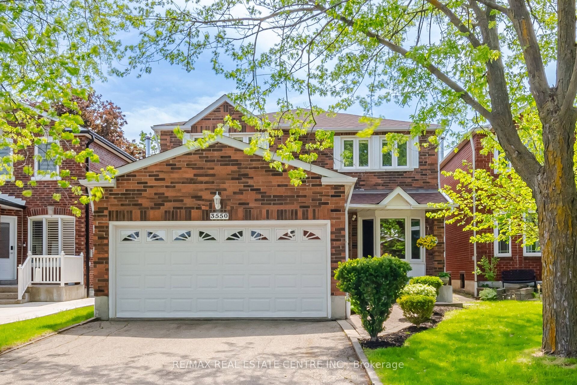 3550 Copernicus Drive, Mississauga, ON L5B 3L2