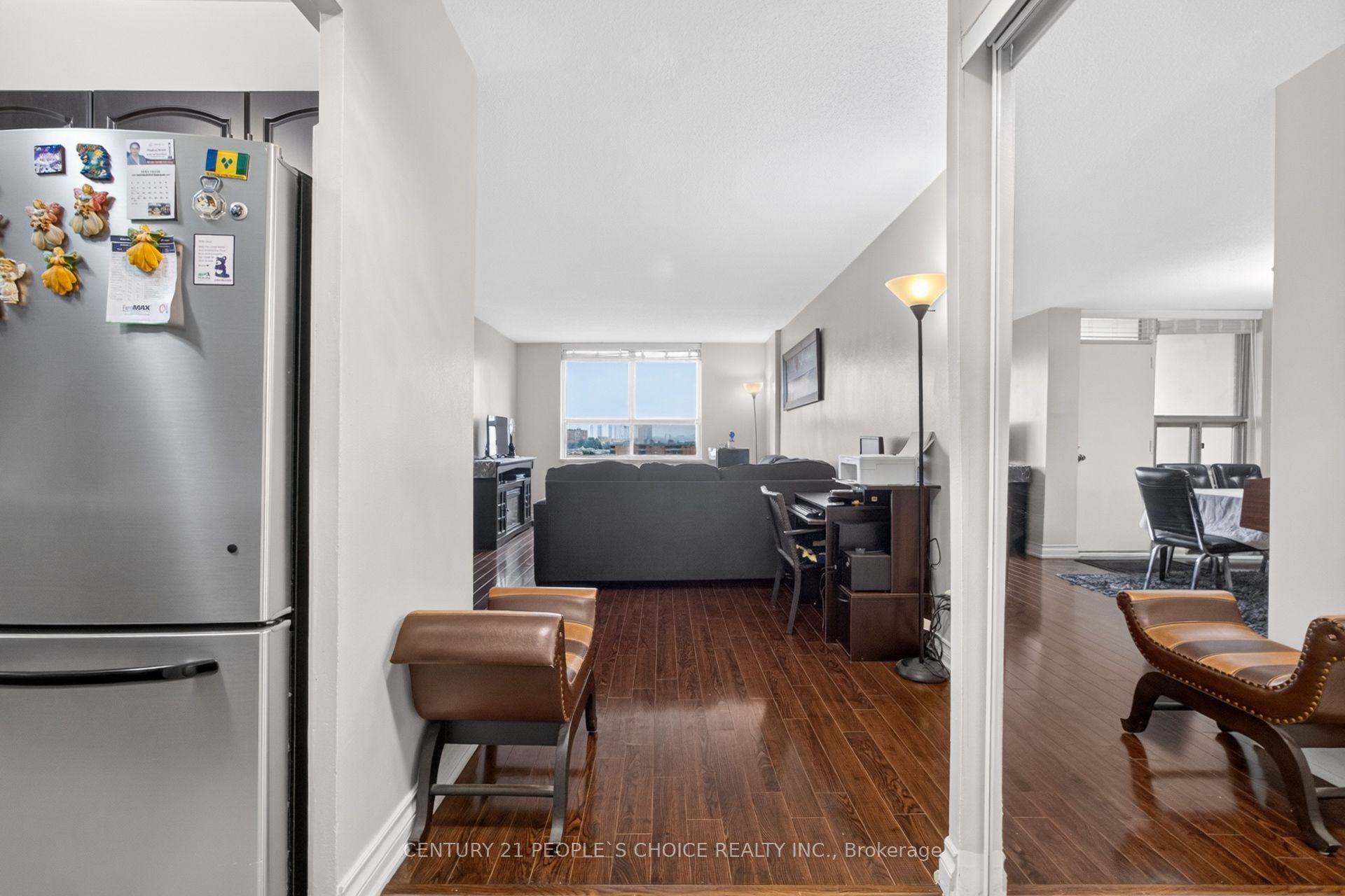 2825 Islington Avenue 814, Toronto, ON M9L 2K1 photo 5
