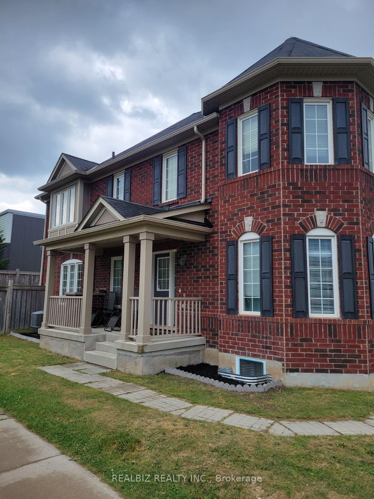 301 Chuchmach Close, Milton, ON L9T 8B3 photo 4