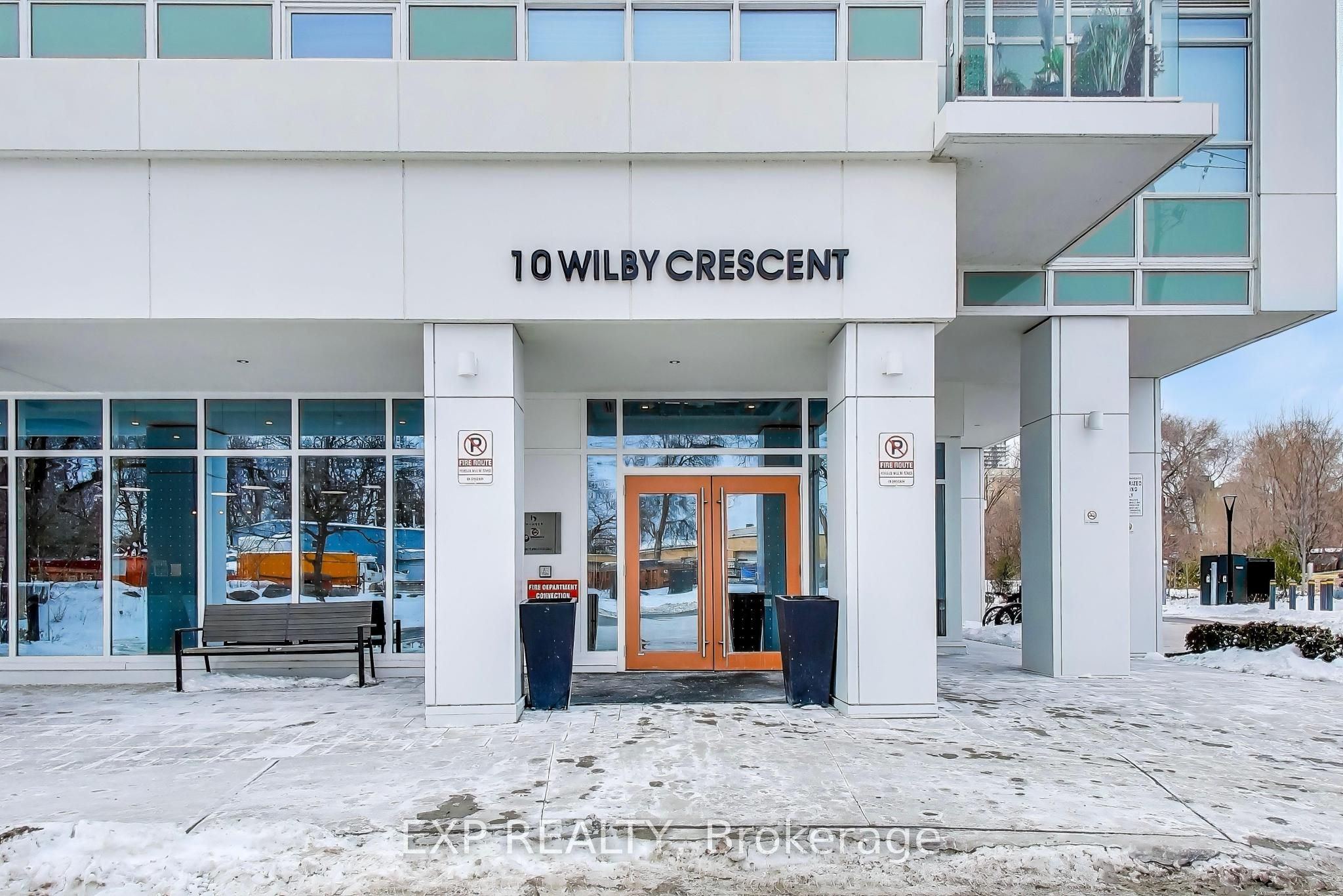 10 Wilby Crescent 1106, Toronto, ON M9N 0B6 photo 5