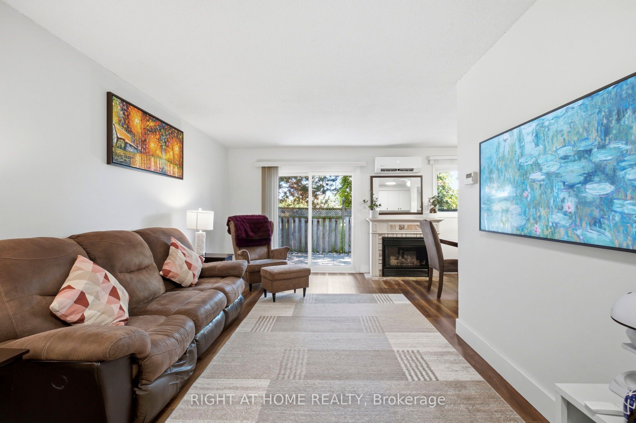 2440 Bromsgrove Road 45, Mississauga, ON L5J 4J7 photo 3
