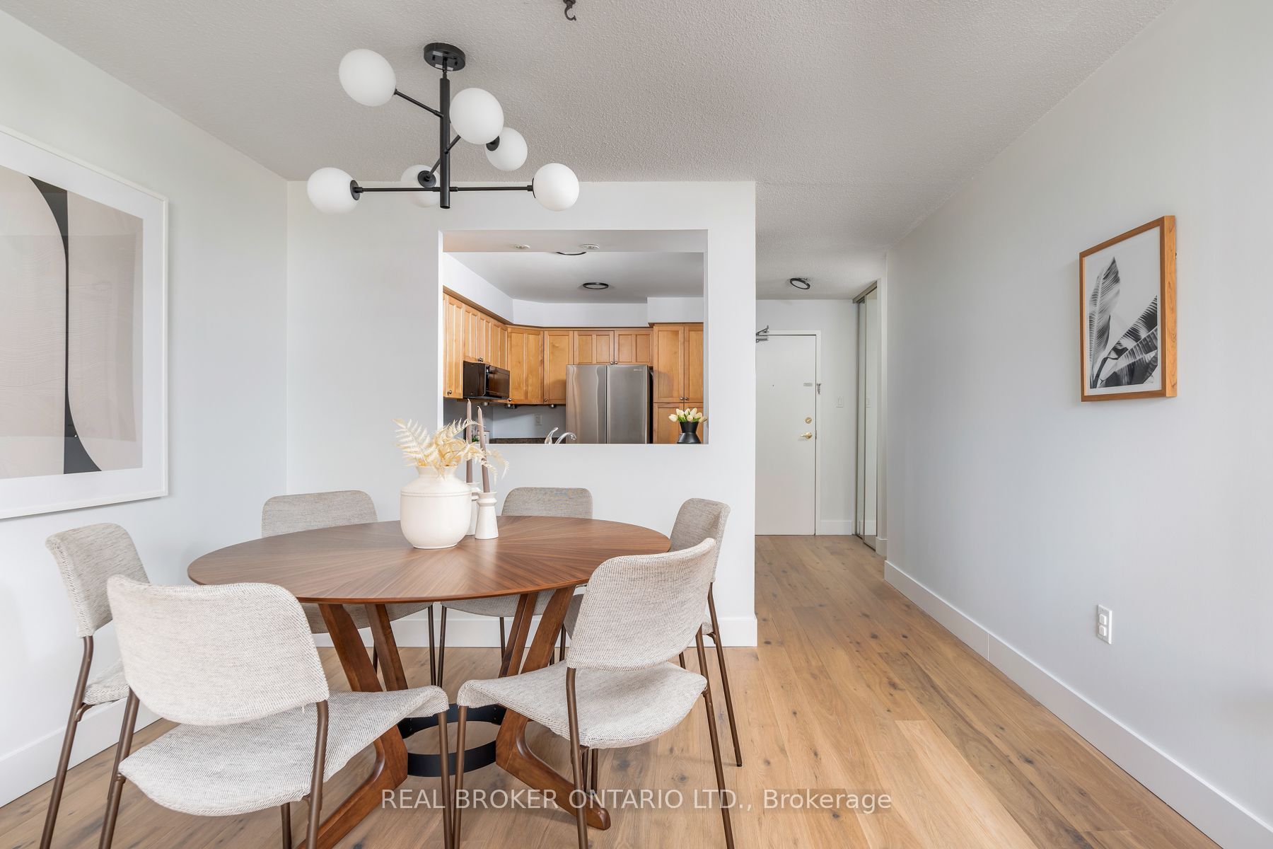 3845 Lake Shore Boulevard W 1601, Toronto, ON M8W 4Y3 photo 4
