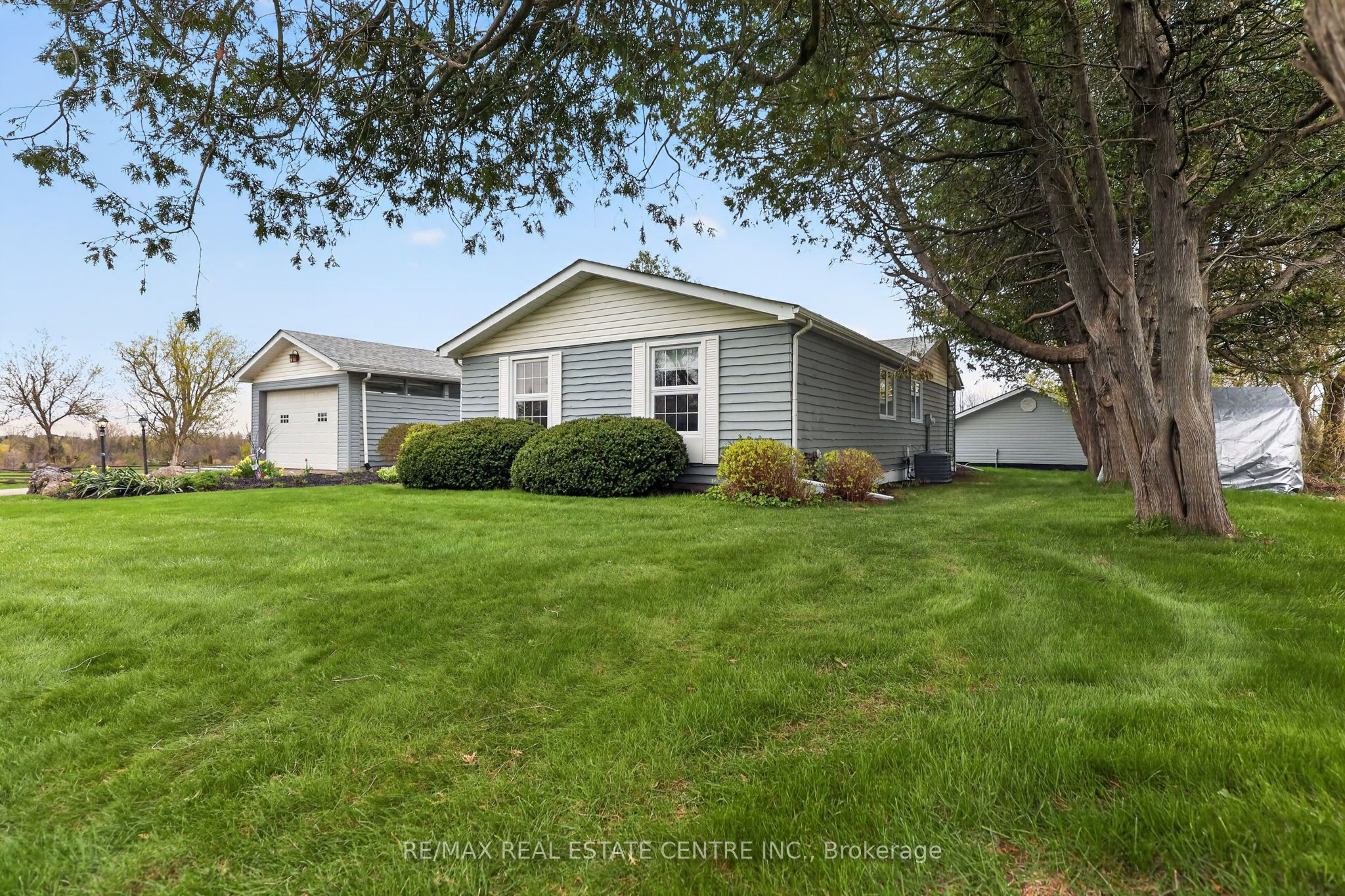 19290 Hurontario Street, Caledon, ON L7K 1W6 photo 2