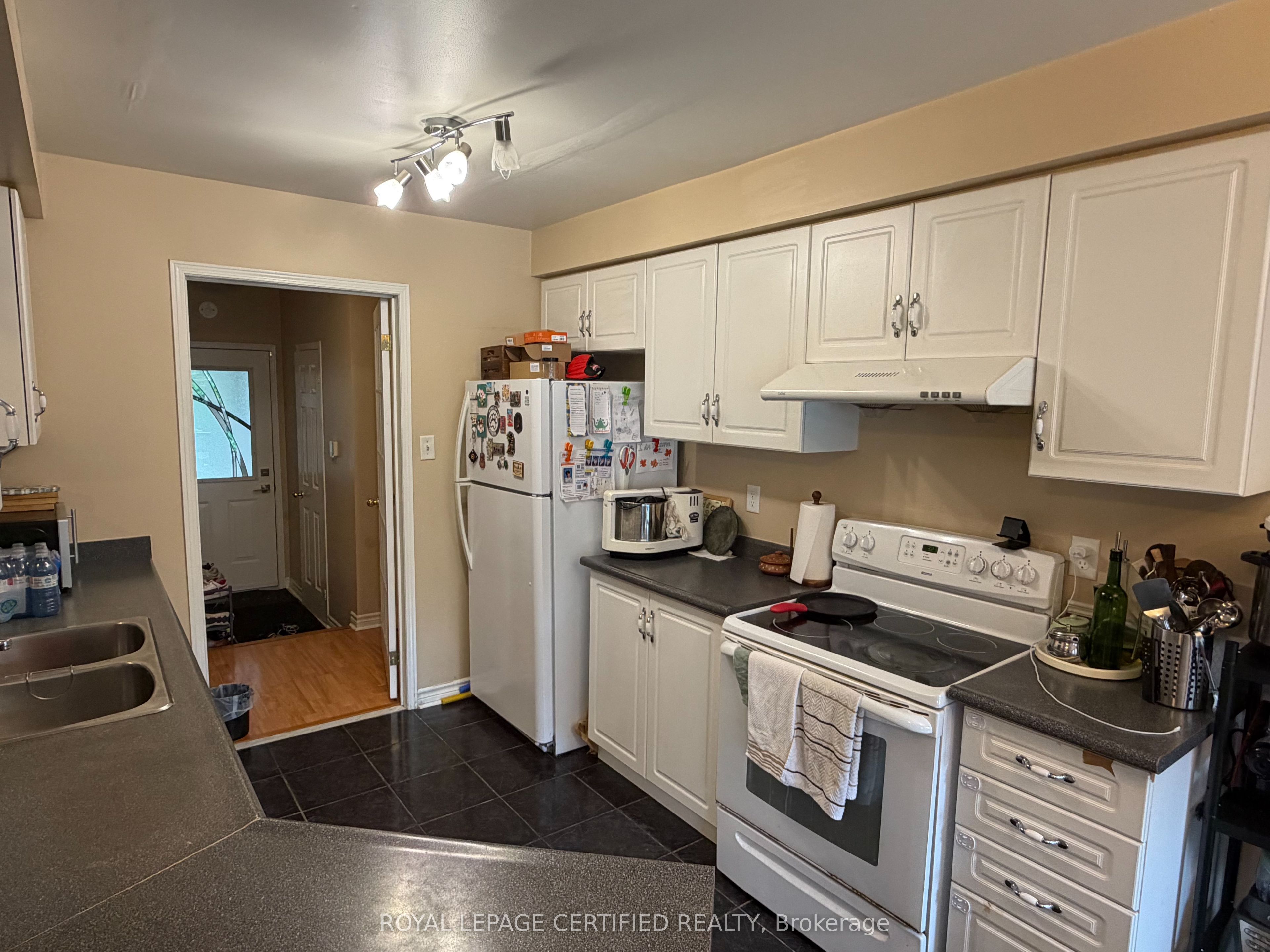 3300 Carabella Way, Mississauga, ON L5M 6T4 photo 5