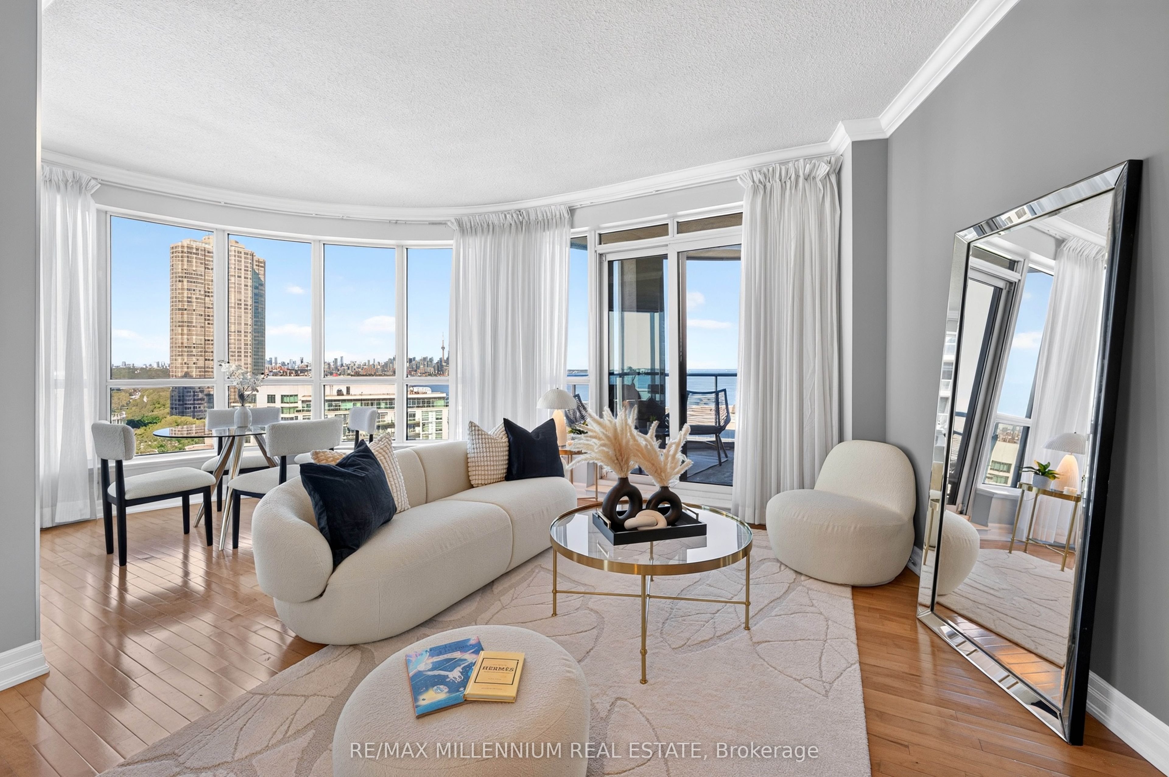 2087 Lake Shore Boulevard W 1503, Toronto, ON M8V 4G3 photo 2