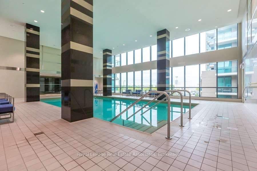 205 Sherway Gardens Road 2003, Toronto, ON M9C 0A5 photo 4