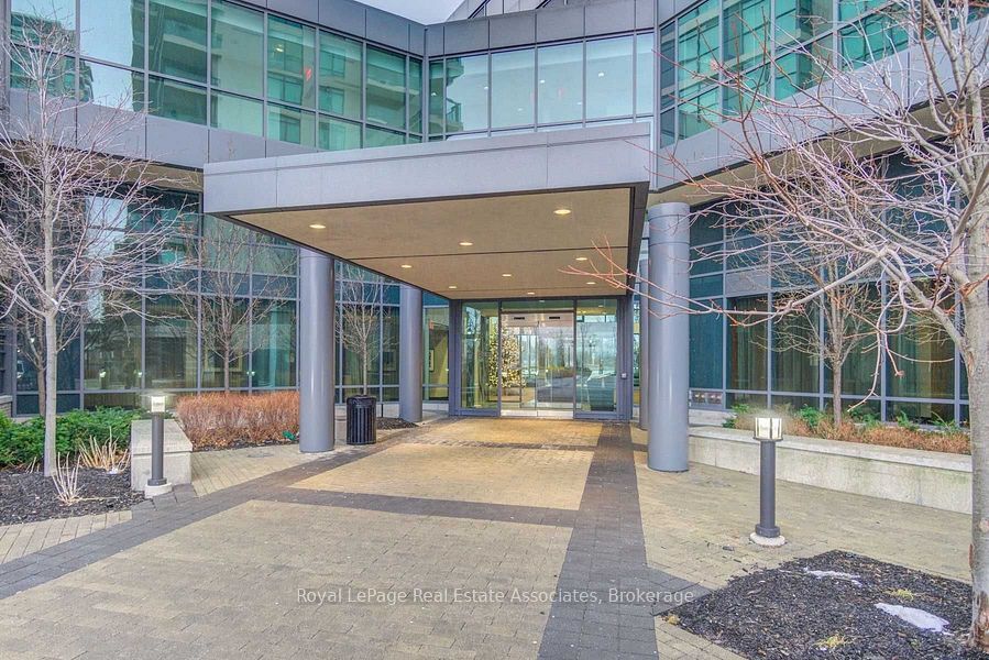 205 Sherway Gardens Road 2003, Toronto, ON M9C 0A5 photo 5