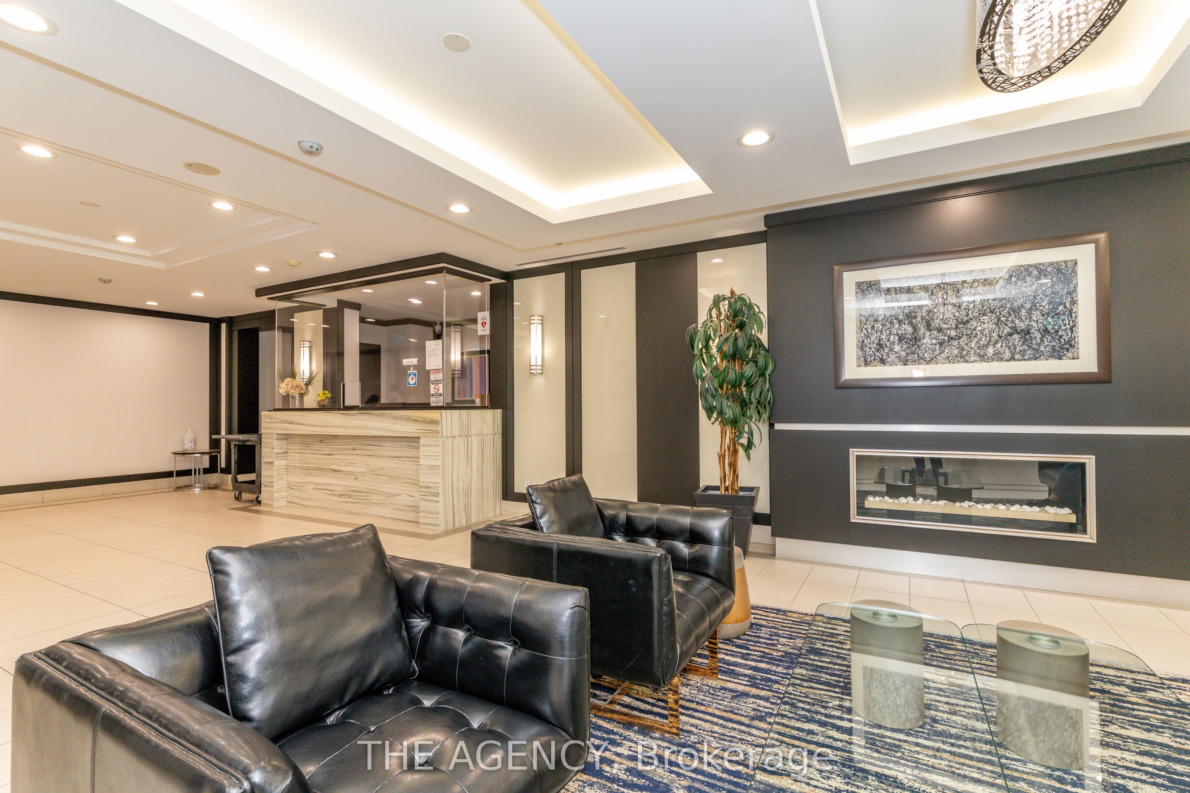 1070 Sheppard Avenue 1004, Toronto, ON M3J 0G8 photo 3