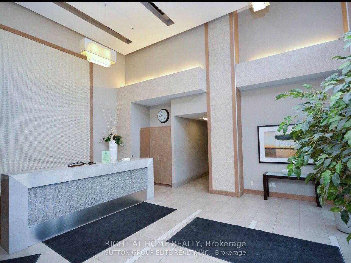 3515 Kariya Drive SW 1108, Mississauga, ON L5B 0C1 photo 3