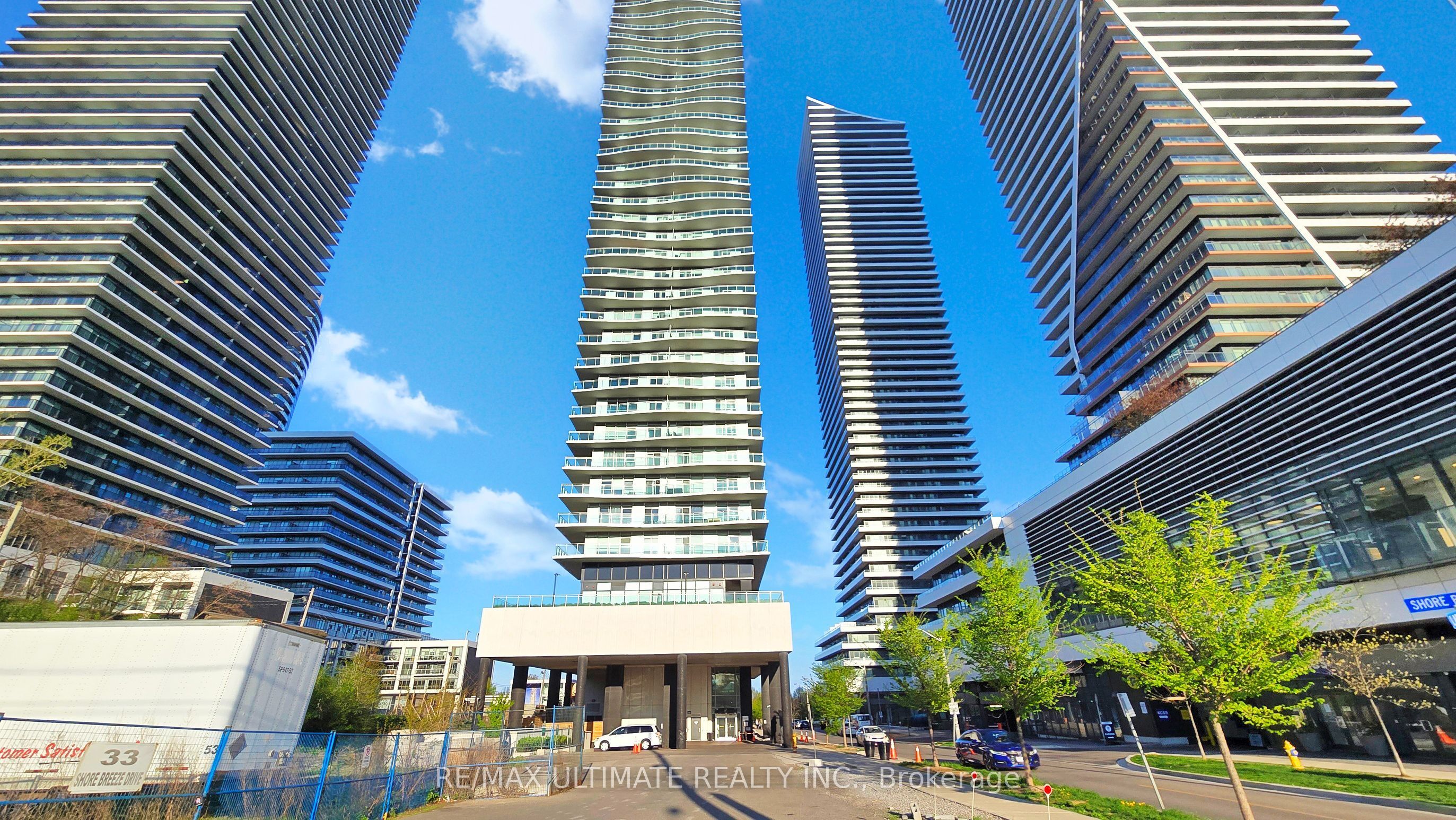 33 Shore Breeze Drive 1003, Toronto, ON M8V 1A1 photo 3
