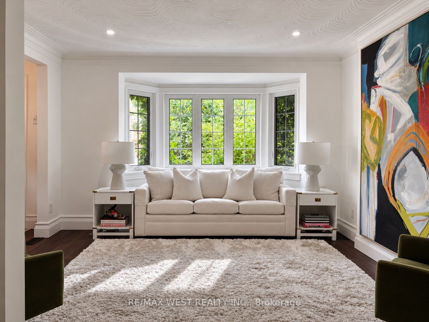 12 Brentwood Road S, Toronto, ON M8Z 3N2 photo 3