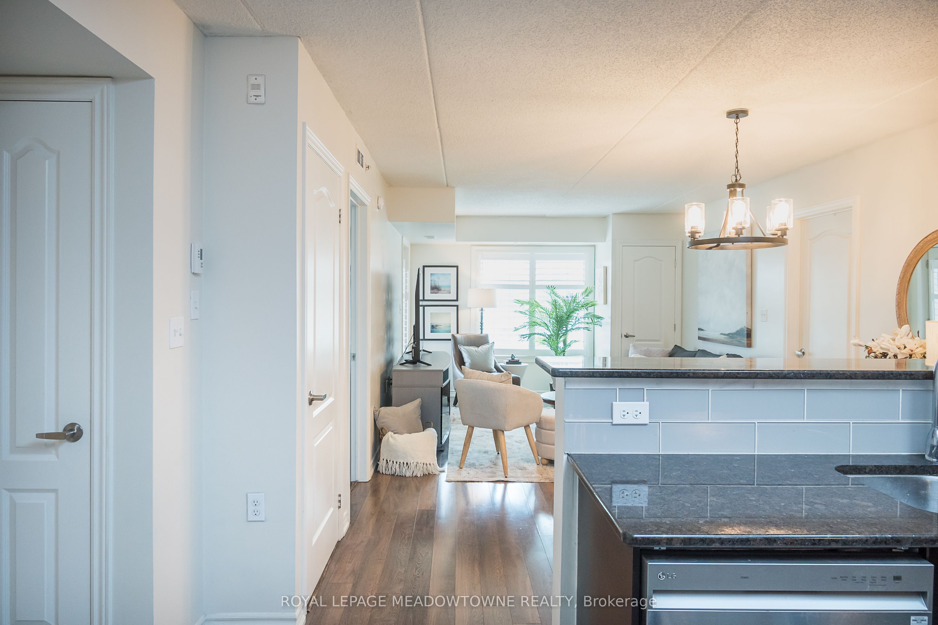 1440 Main Street E 303, Milton, ON L9T 8W3 photo 3