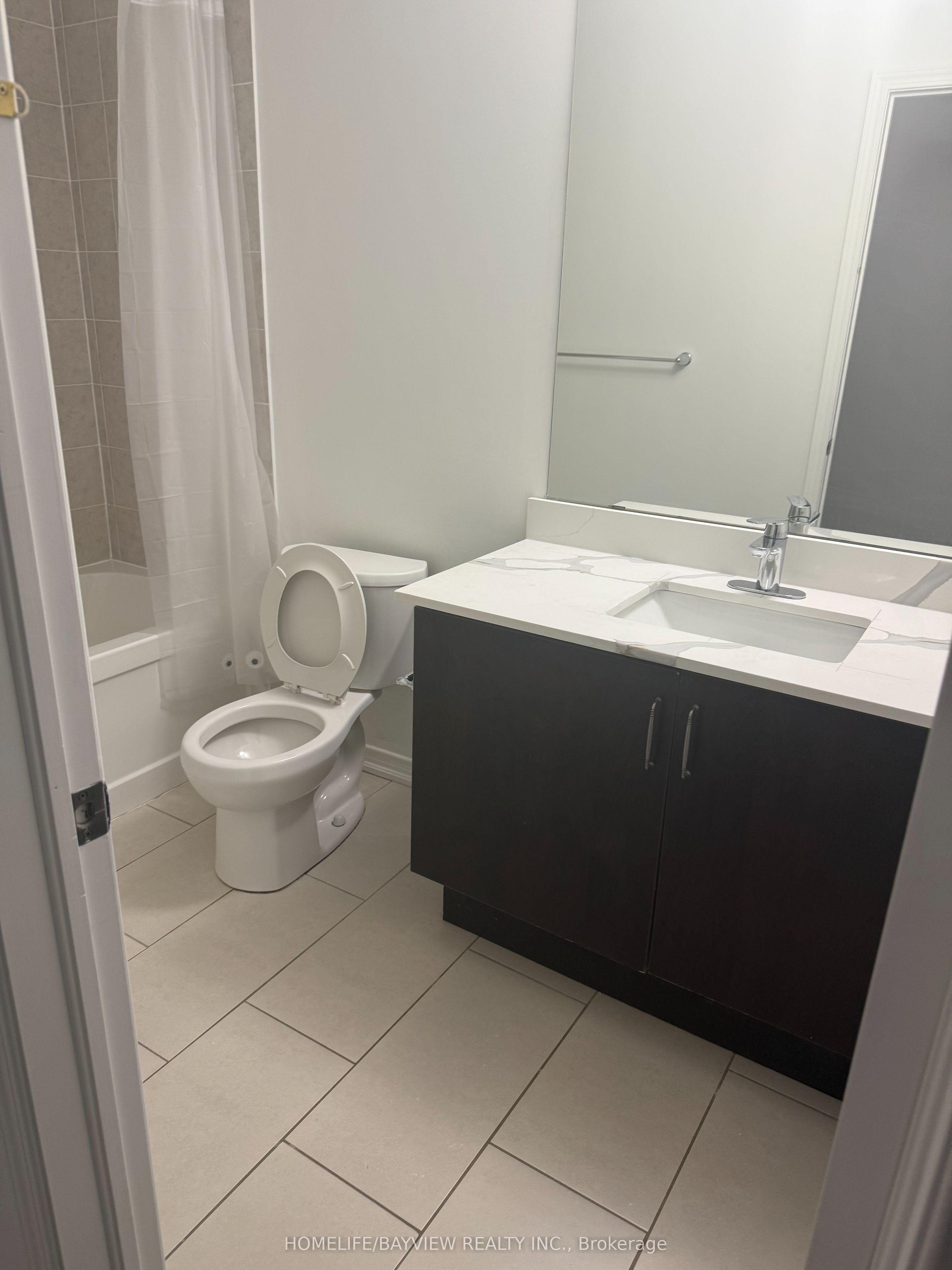 22 Edsel Road Main floor, Brampton, ON L7A 4K6 photo 4
