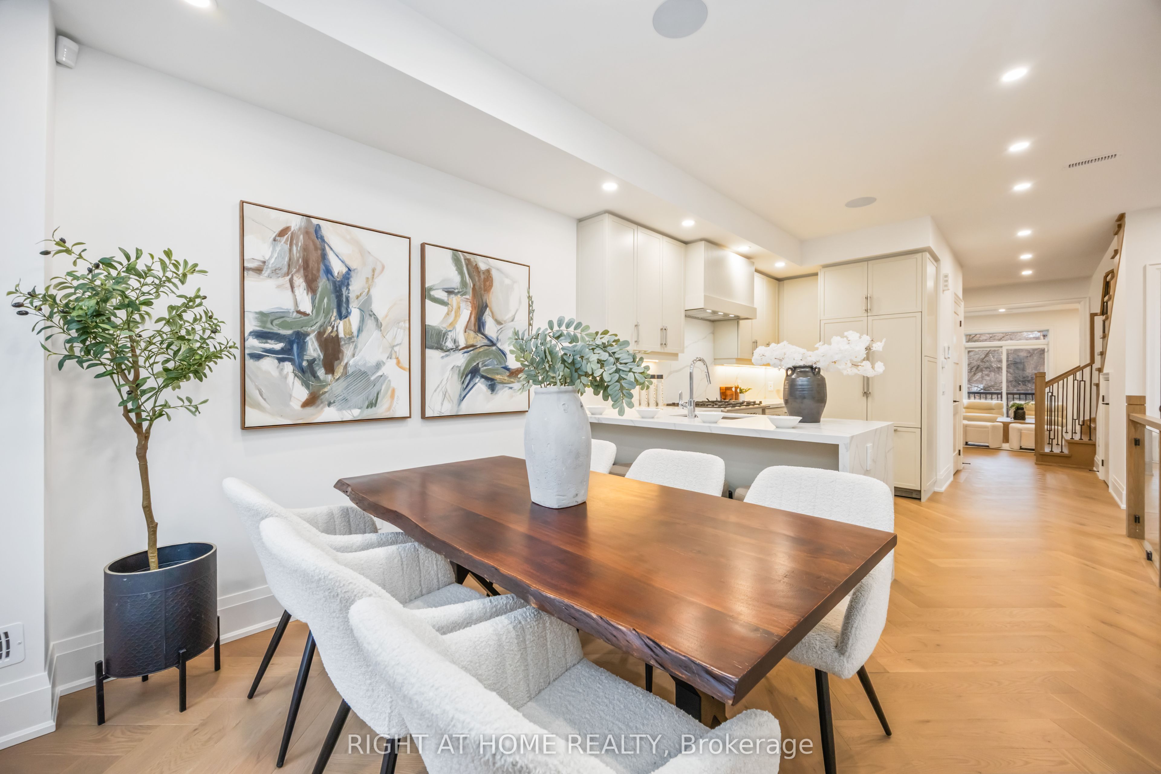 34A Morningside Avenue, Toronto, ON M6S 1C4 photo 2