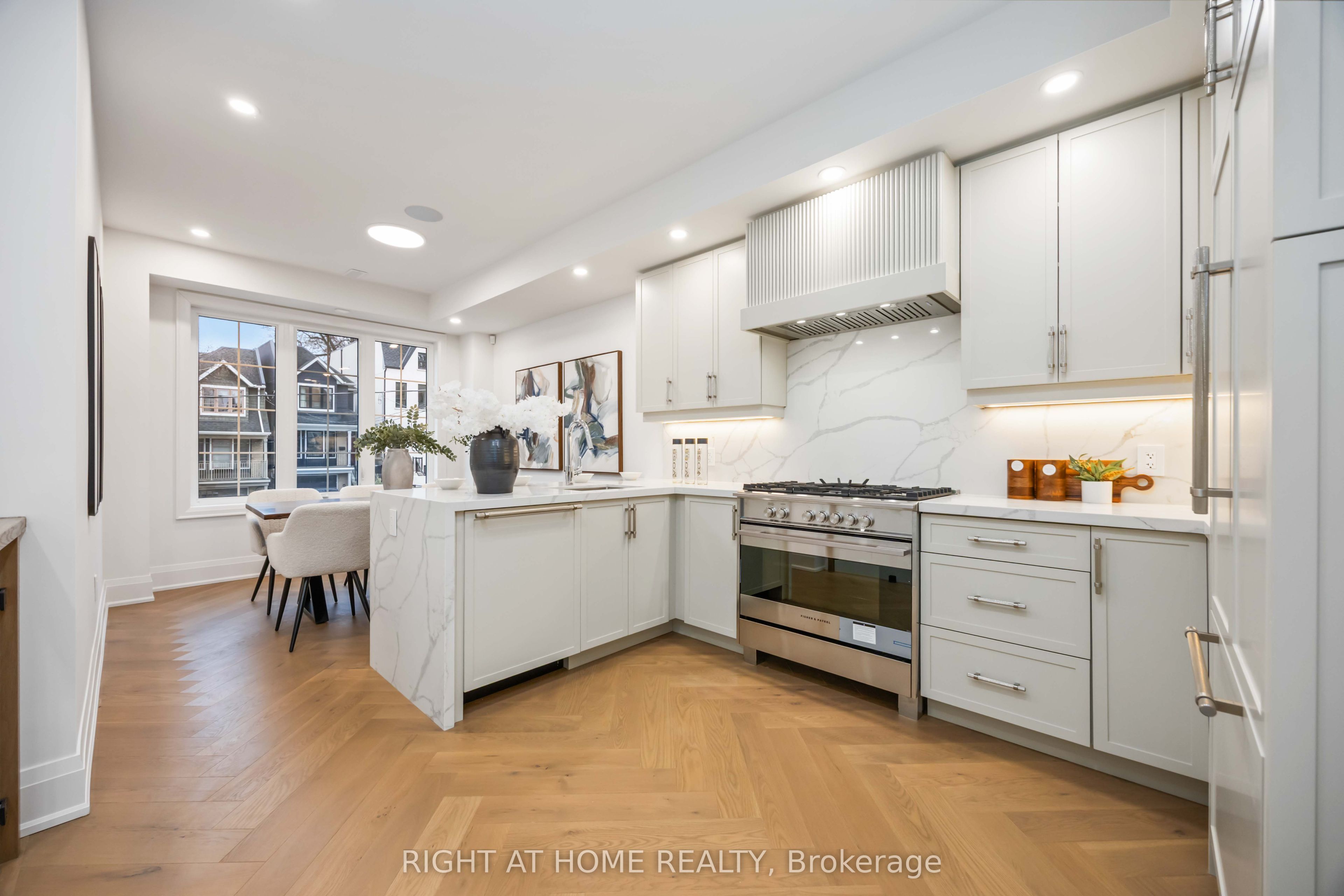 34A Morningside Avenue, Toronto, ON M6S 1C4 photo 4