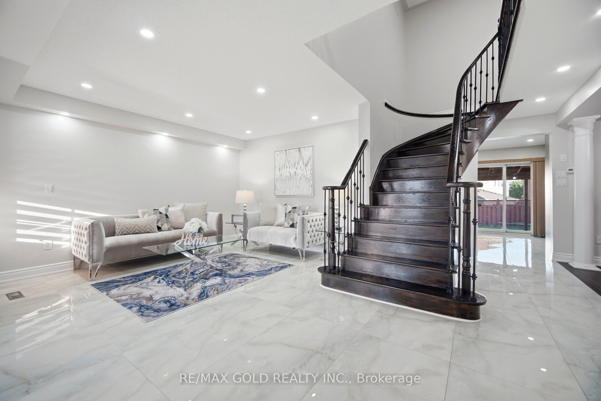 24 Whitehouse Crescent, Brampton, ON L6P 1M2 photo 5