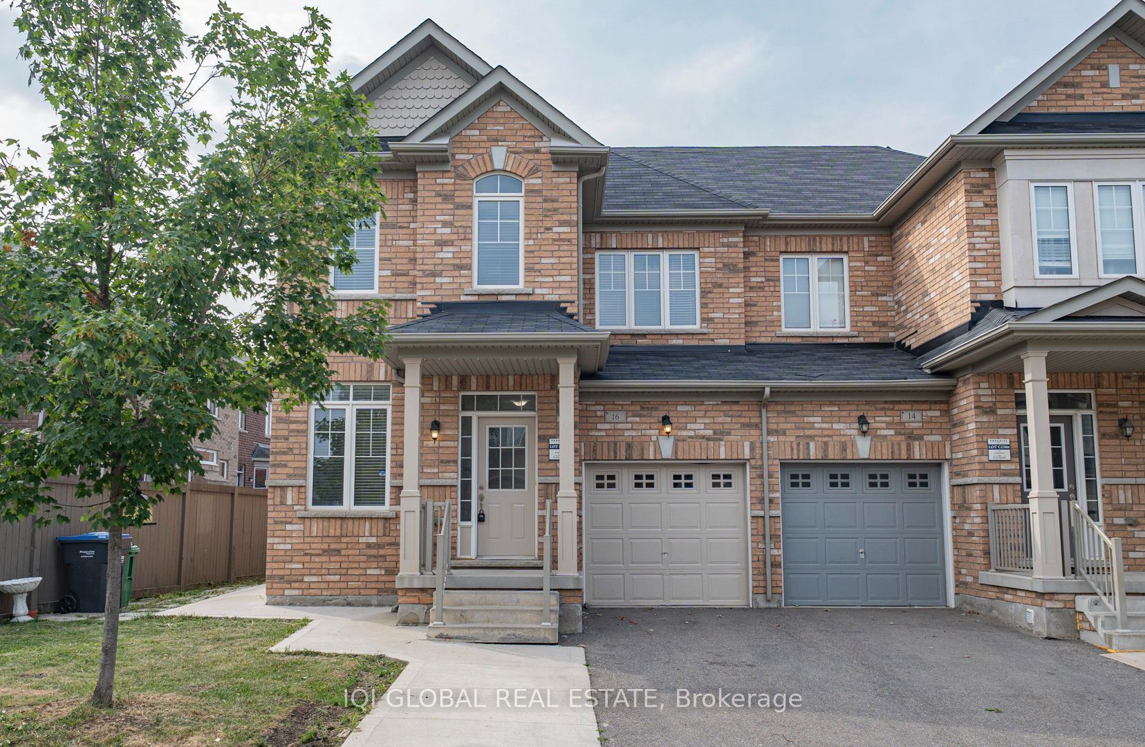 16 Zenida Road, Brampton, ON L7A 0C4