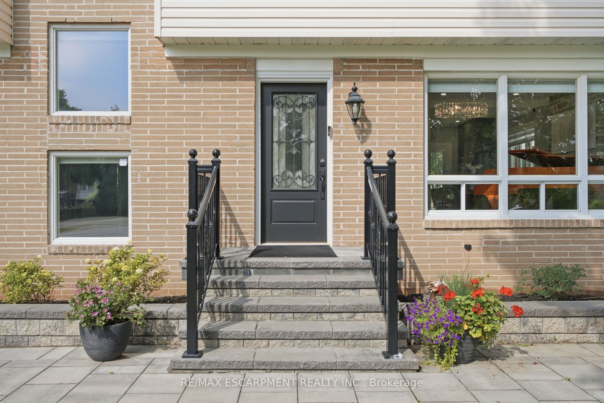 513 Maplehurst Avenue, Oakville, ON L6L 4Y8 photo 3