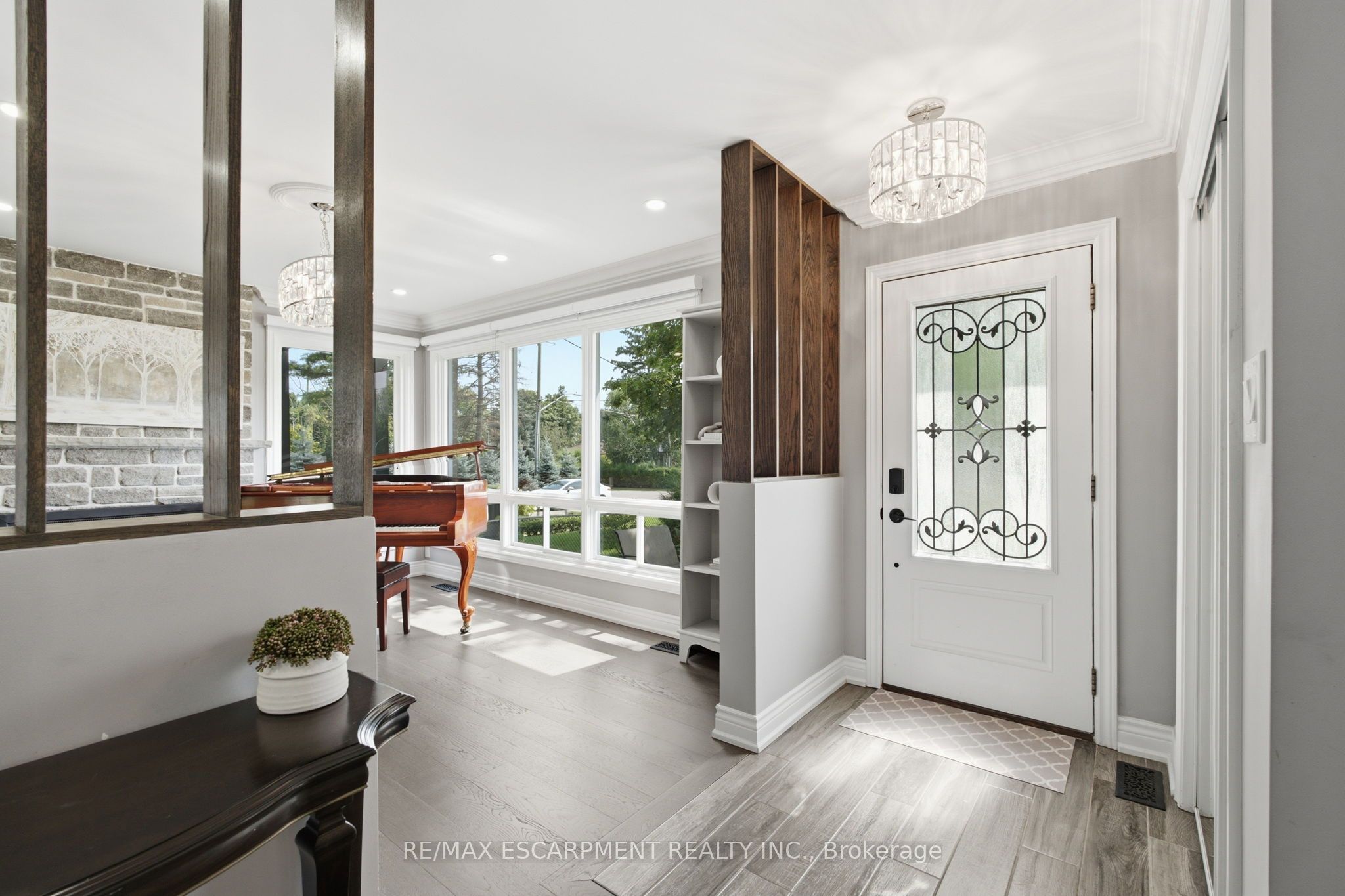 513 Maplehurst Avenue, Oakville, ON L6L 4Y8 photo 4