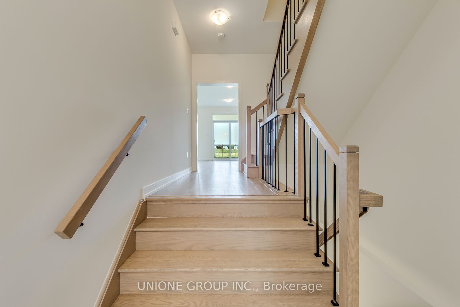 3177 Mintwood Circle, Oakville, ON L6H 0N9 photo 4